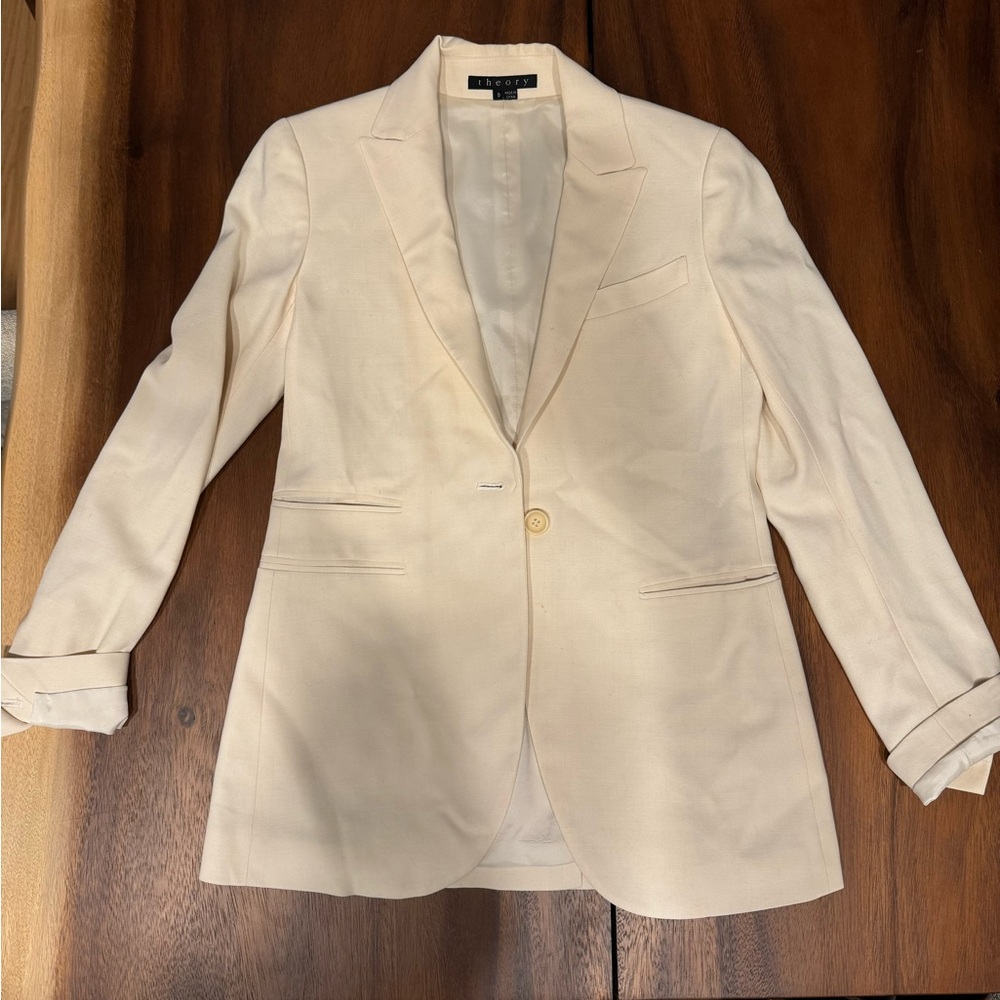 Theory cream blazer sz 0